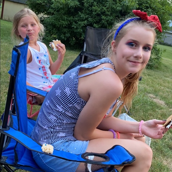 Meet your Posher, Cassie - Picture 4 of 16